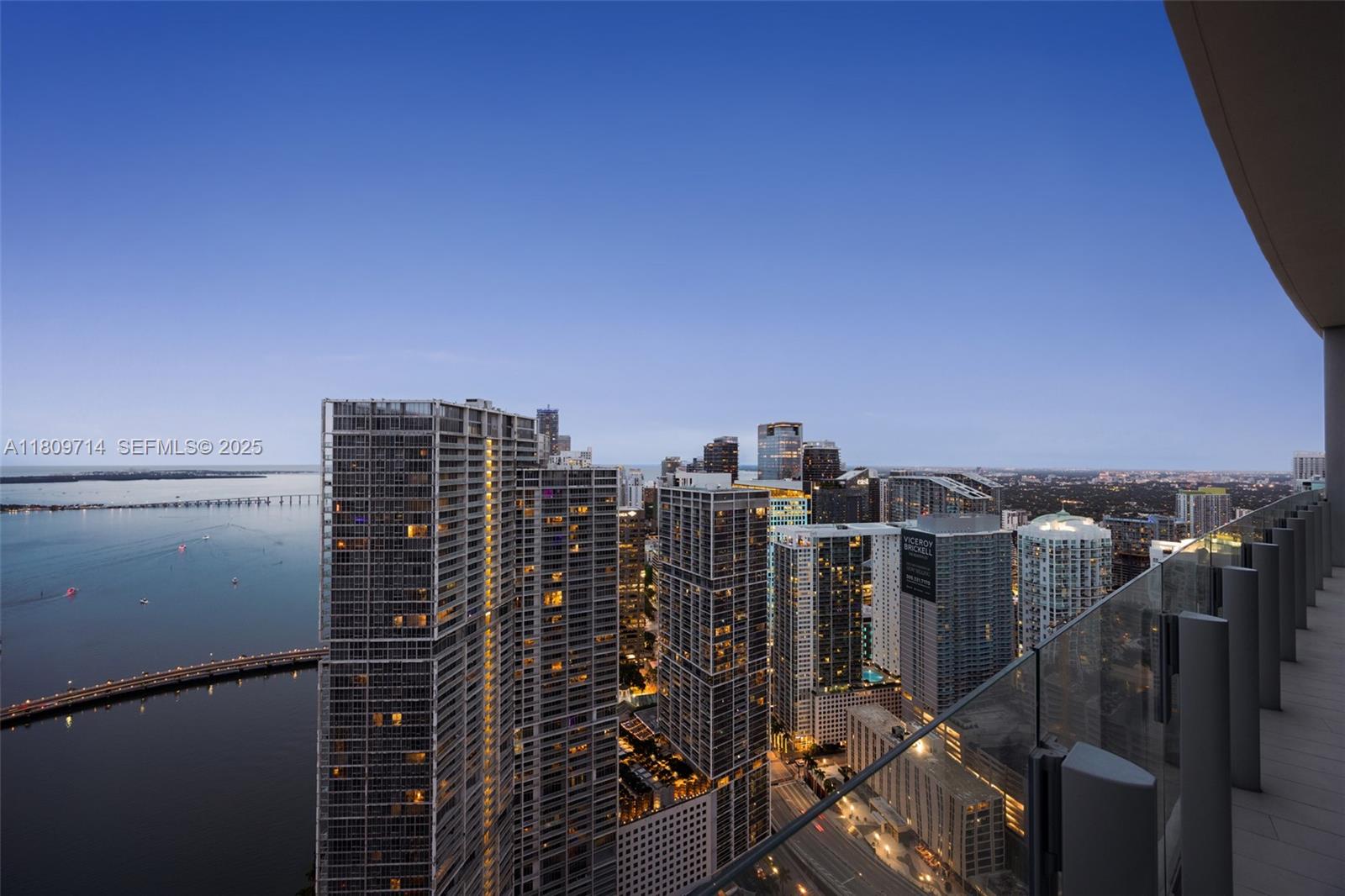 300 Biscayne Blvd Way