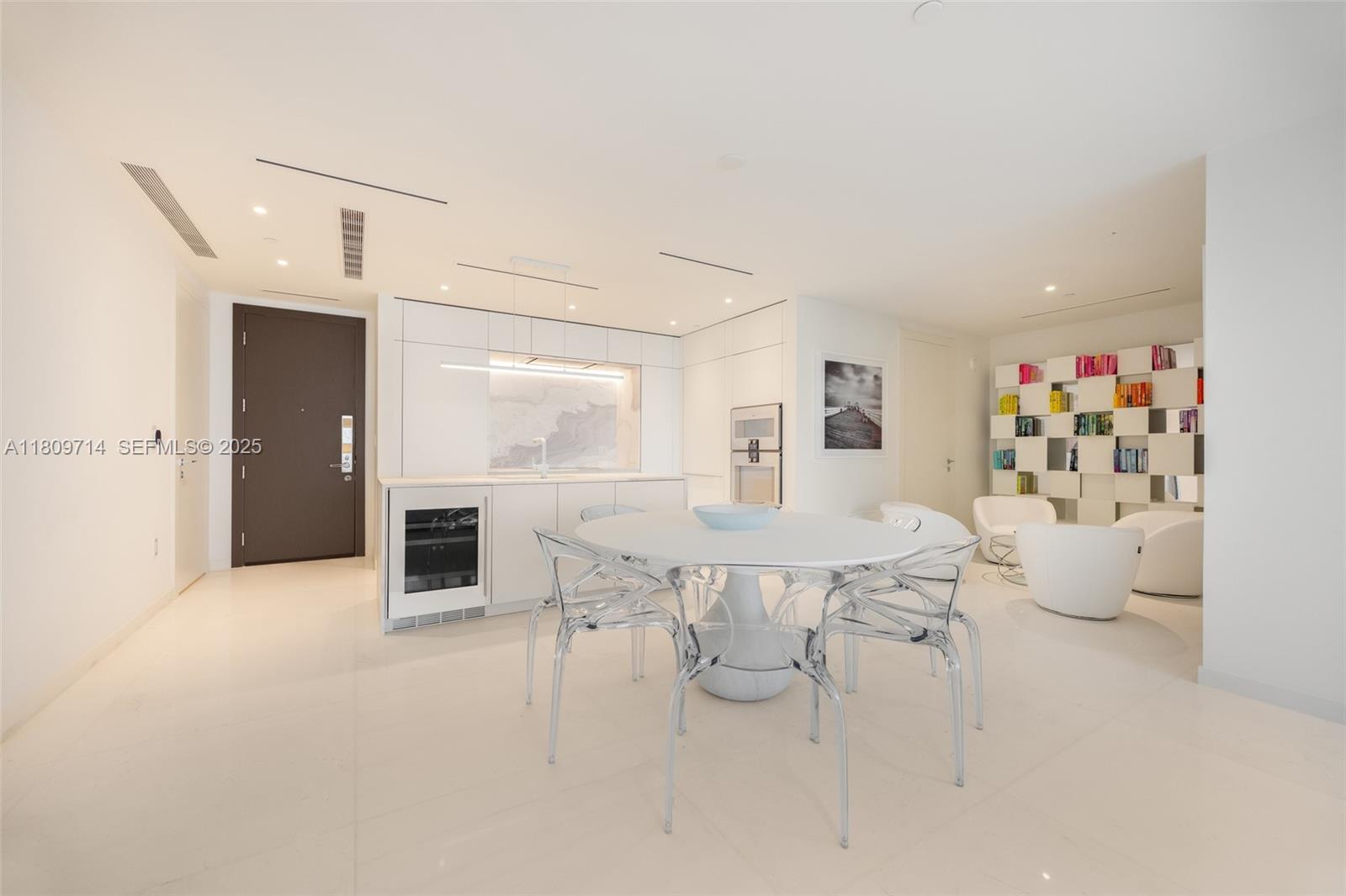 300 Biscayne Blvd Way