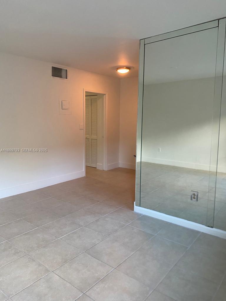 1975 NE 135th Street