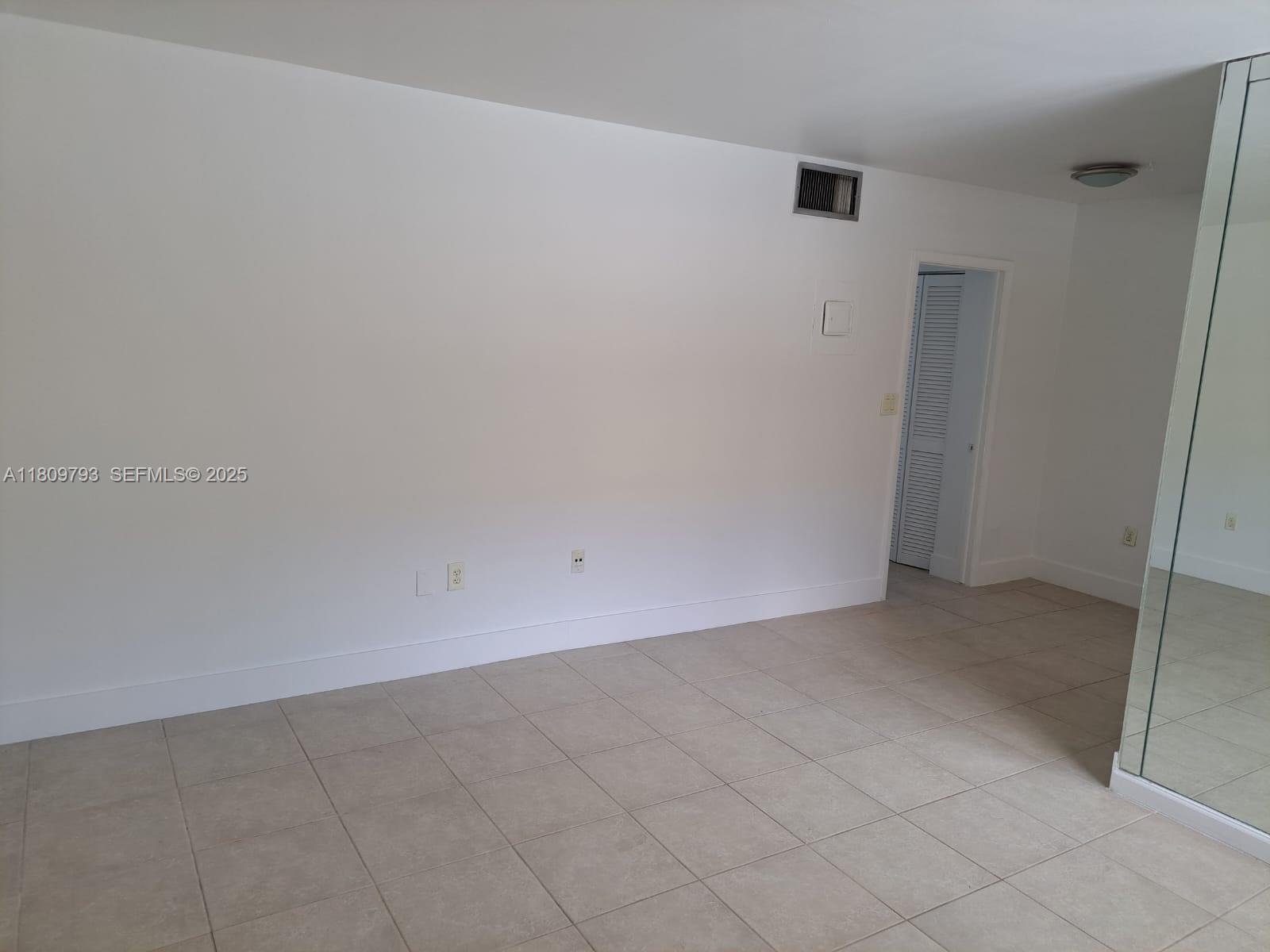 1975 NE 135th Street