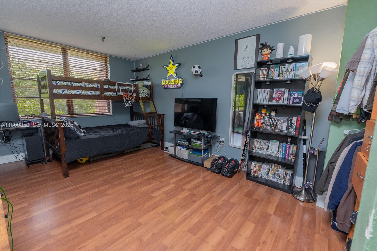 665 NE 195th Street