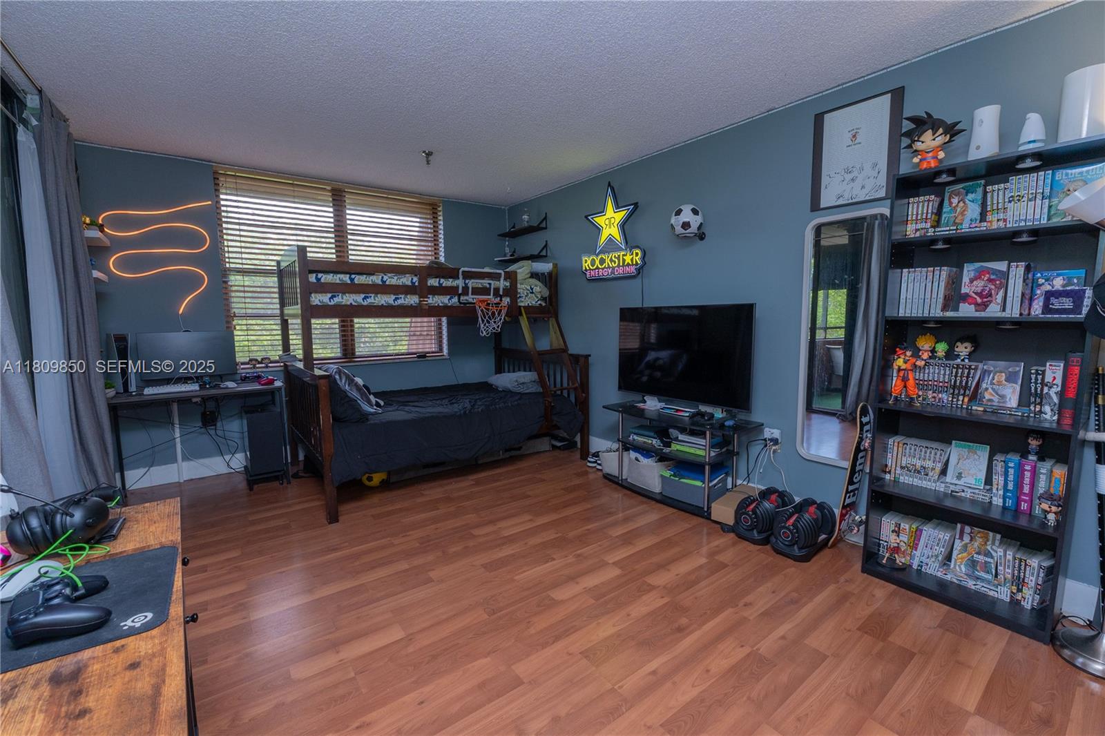 665 NE 195th Street
