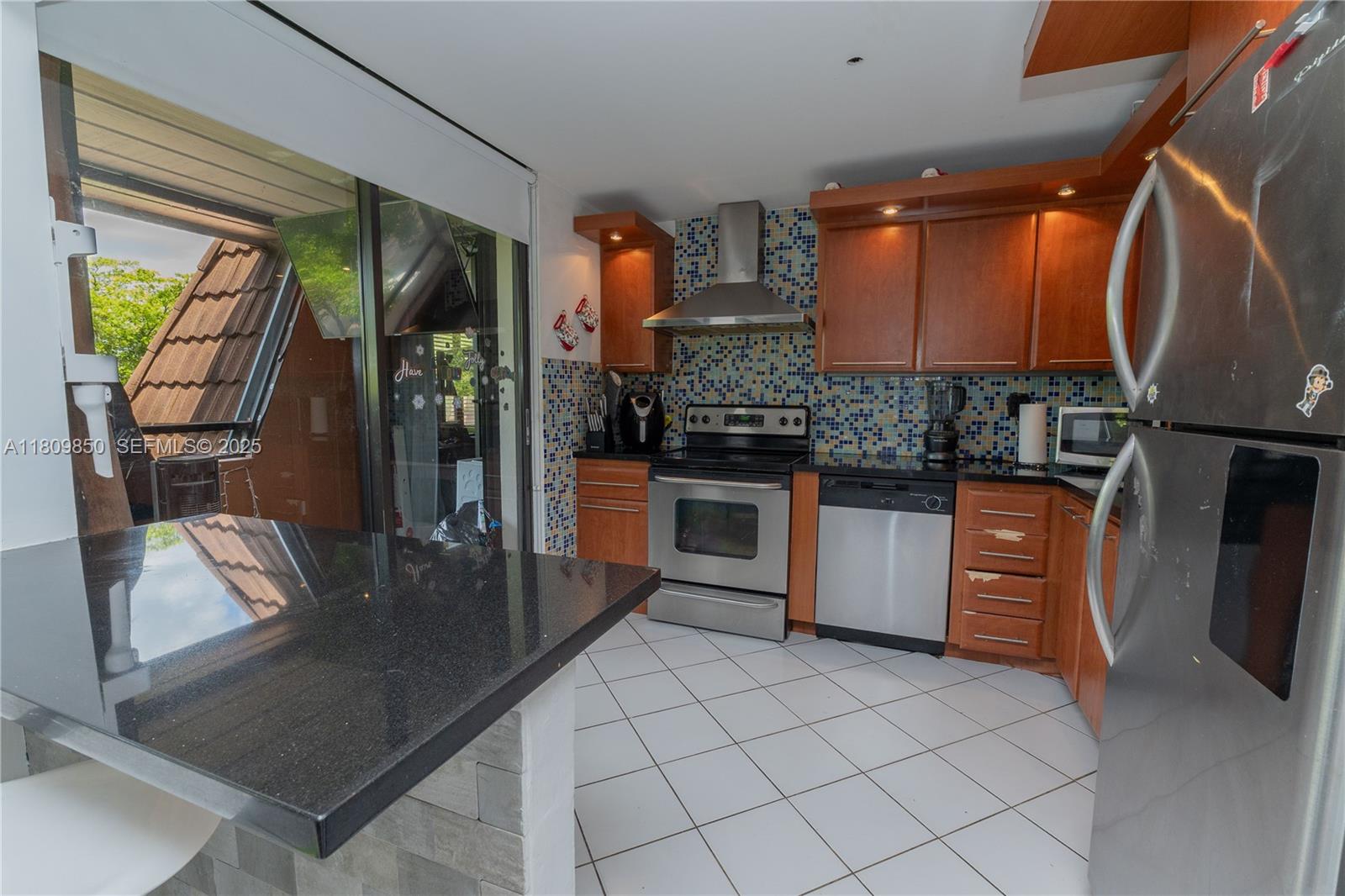 665 NE 195th Street