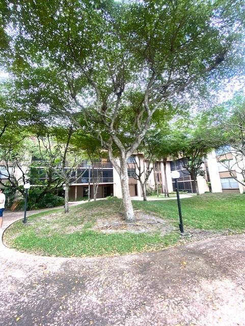 665 NE 195th Street