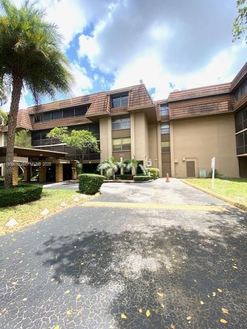 665 NE 195th Street
