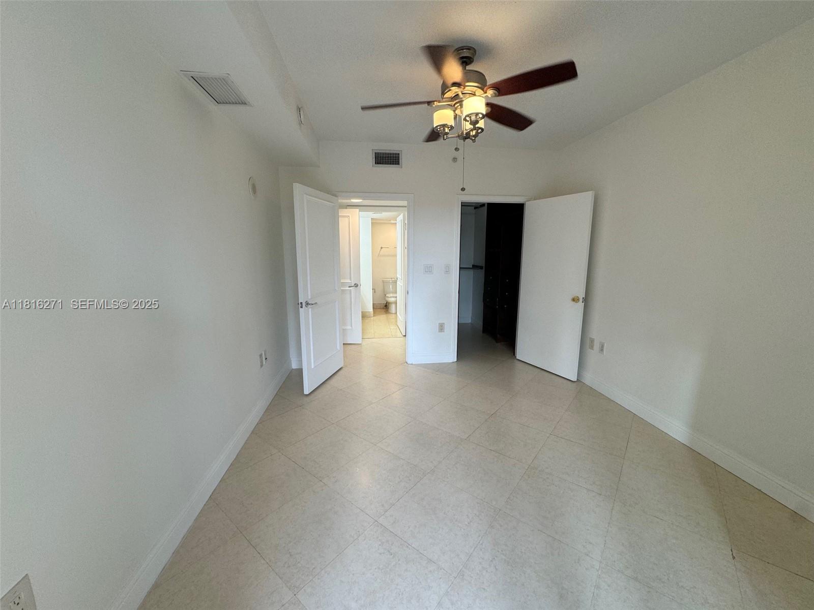 19900 E Country Club Drive