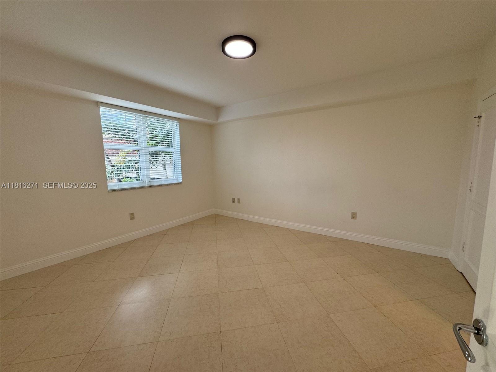 19900 E Country Club Drive