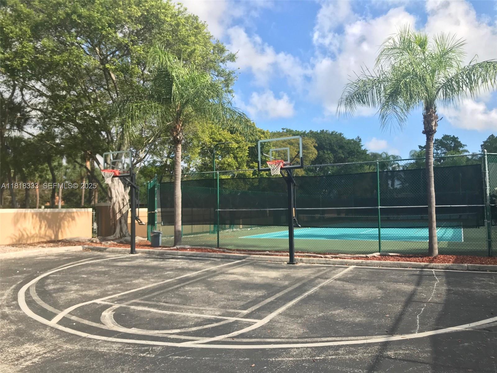19801 E Country Club Drive