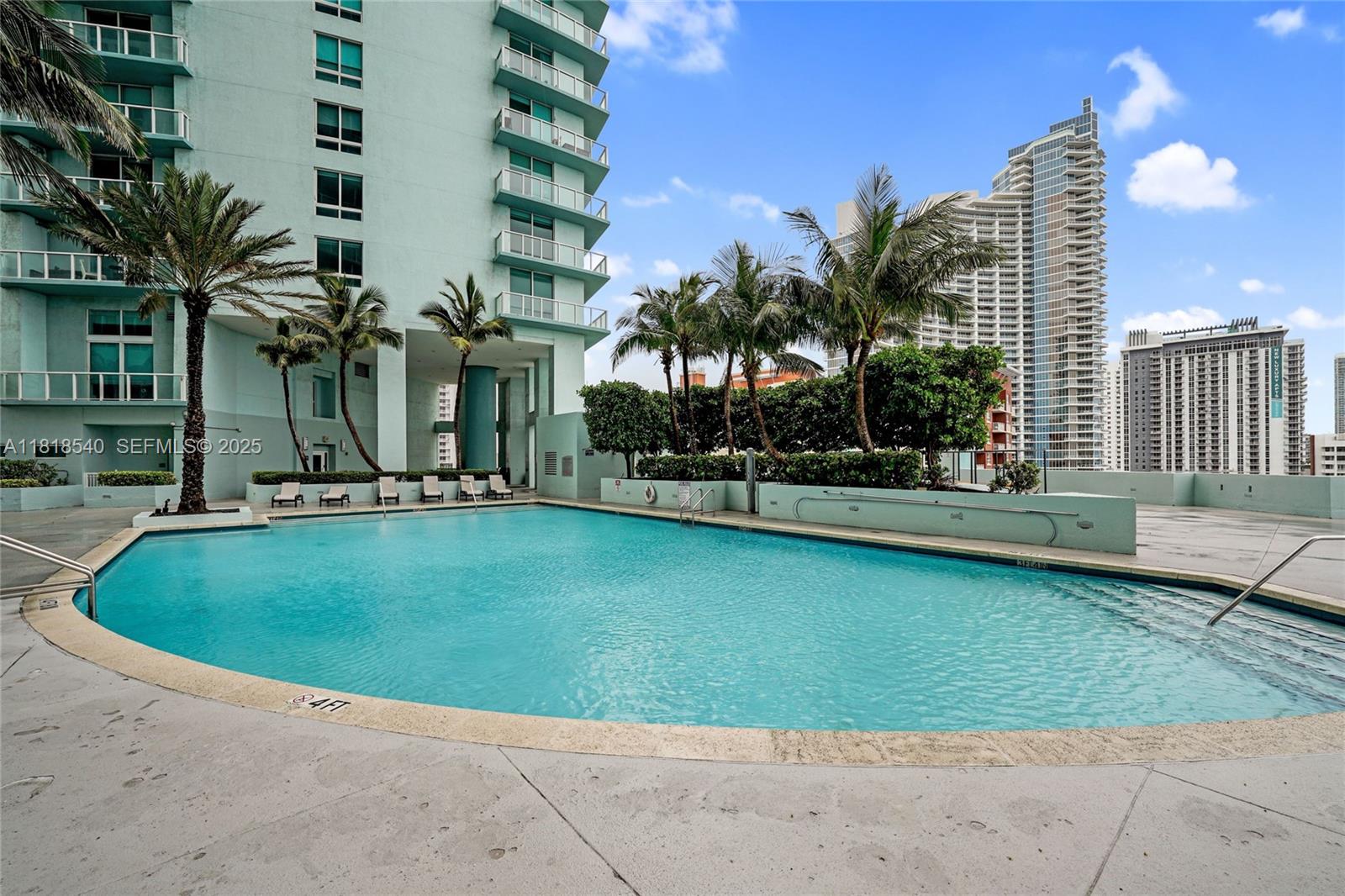 1900 N Bayshore Drive