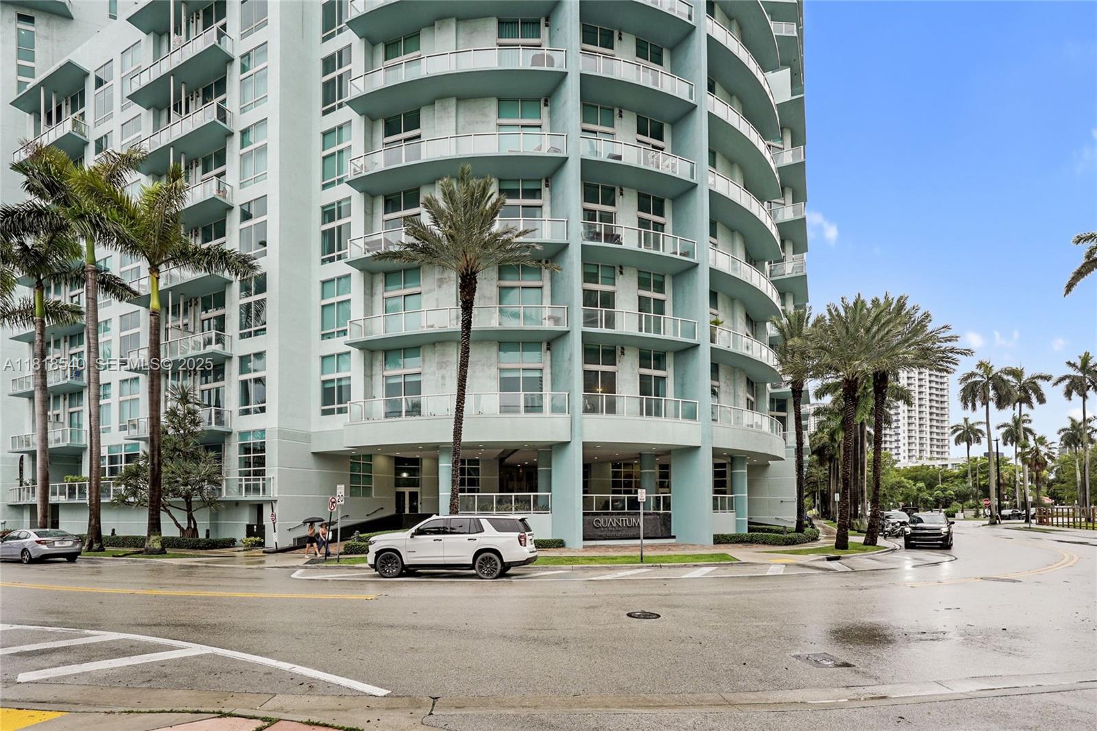 1900 N Bayshore Drive