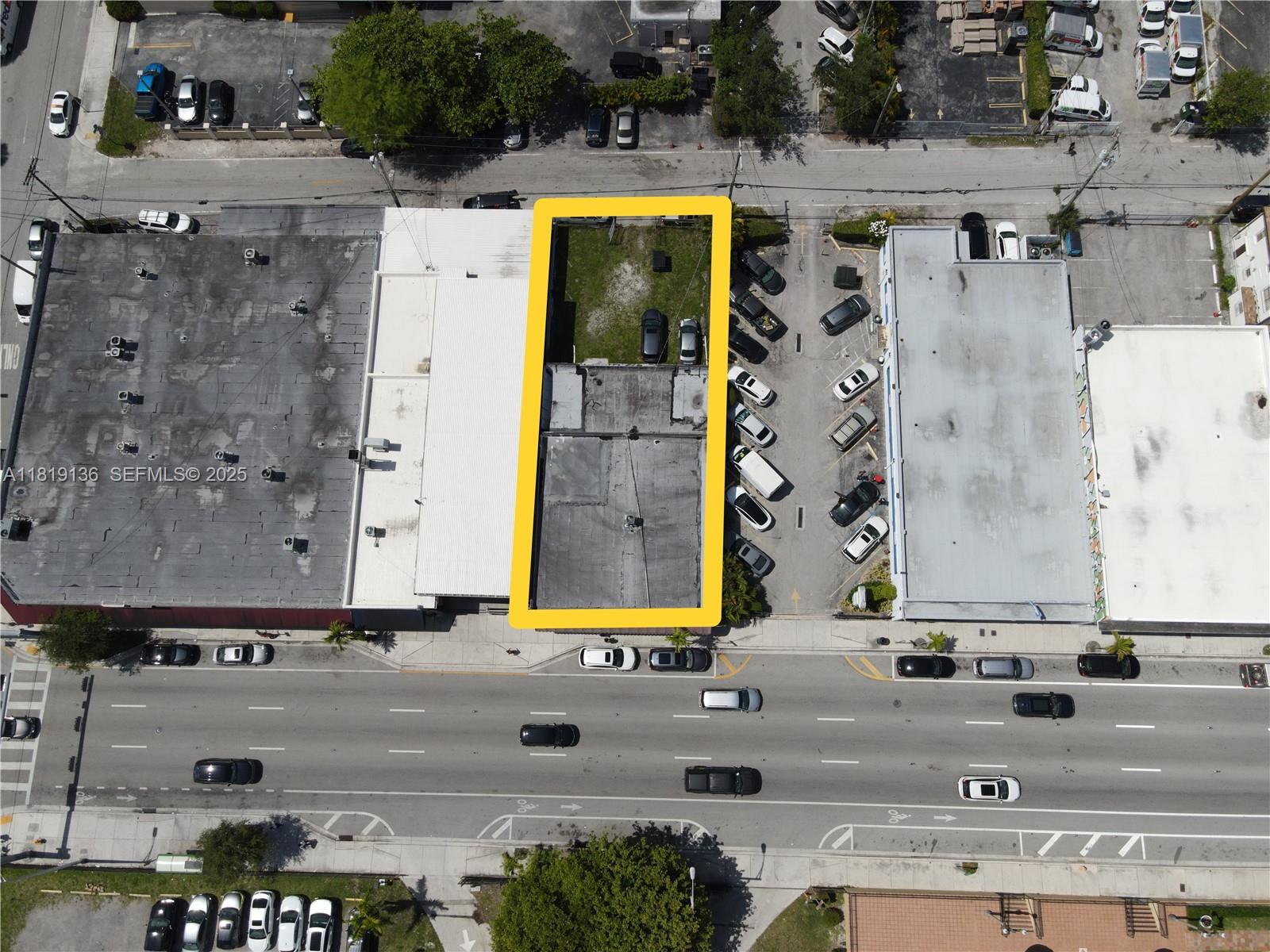 1328 W Flagler Street