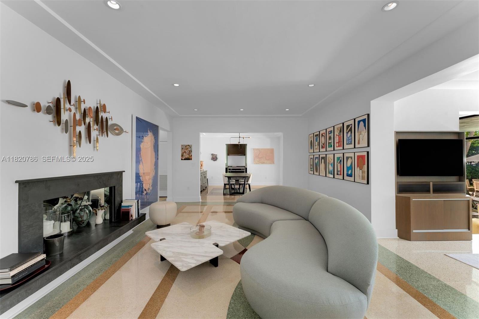 6165 Pine Tree Drive
