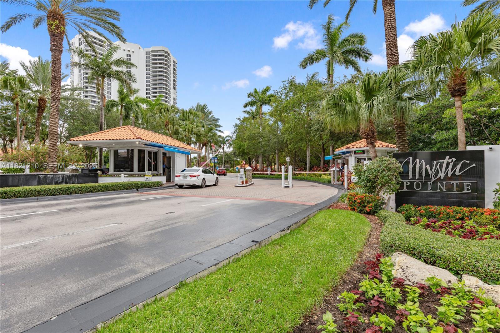 3530 Mystic Pointe Drive