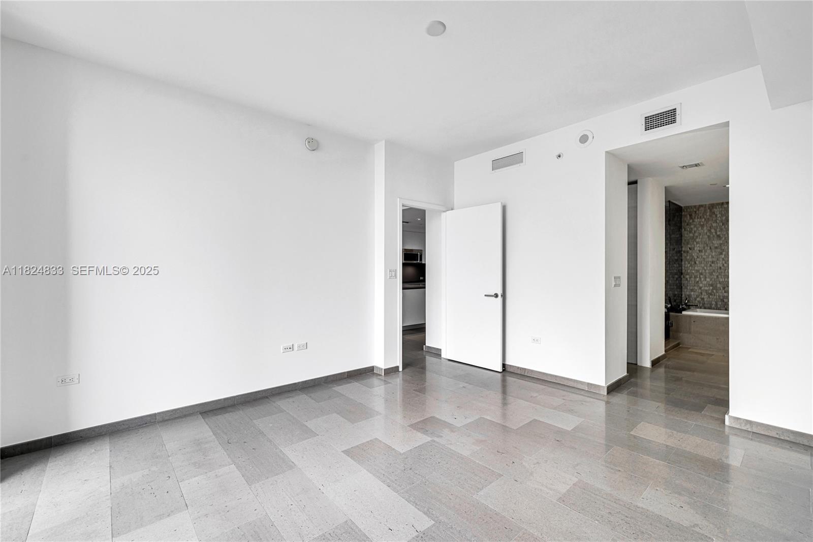 88 SW 7th Street