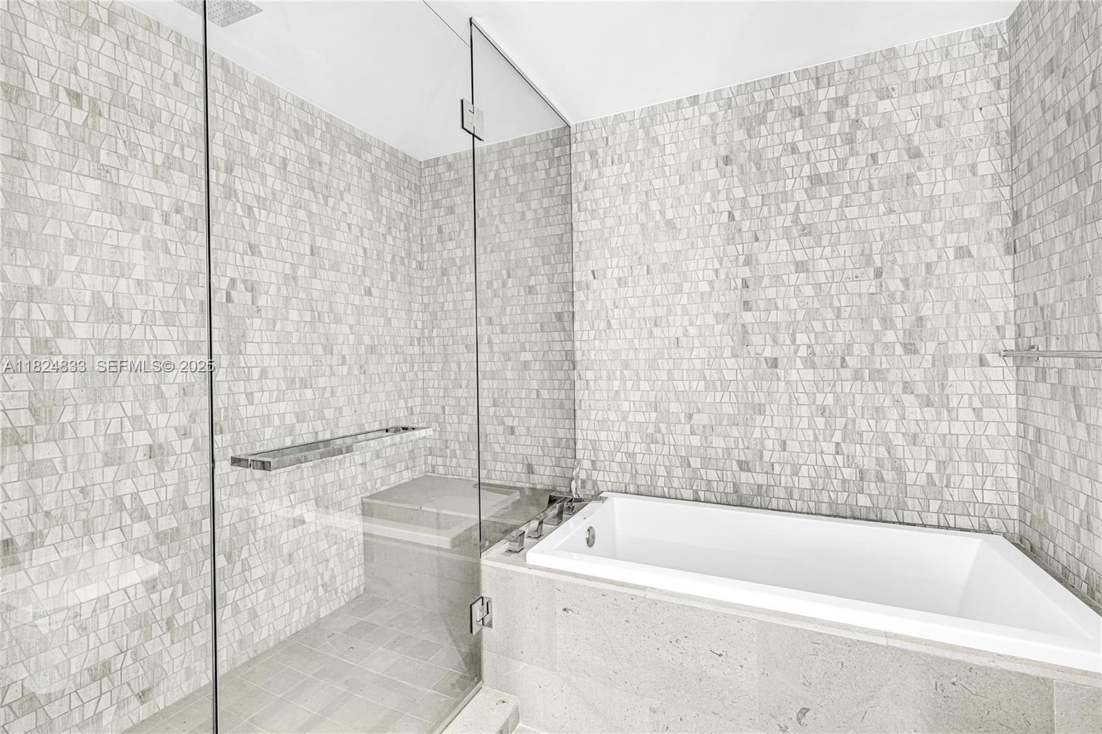88 SW 7th Street