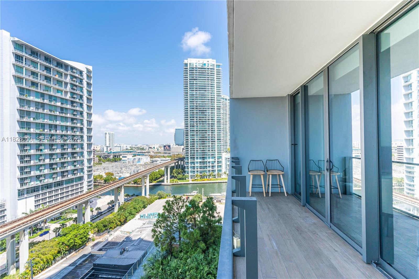 88 SW 7th Street