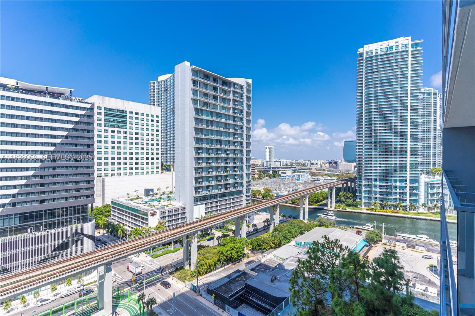 88 SW 7th Street