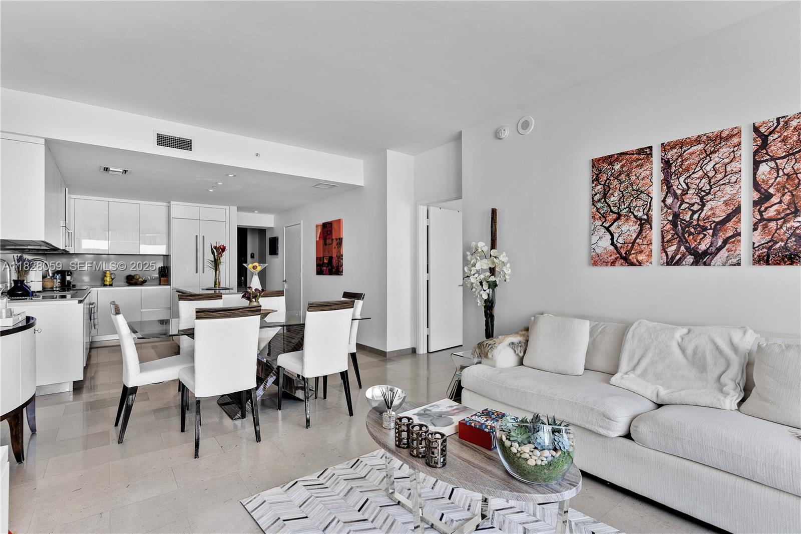 88 SW 7th Street