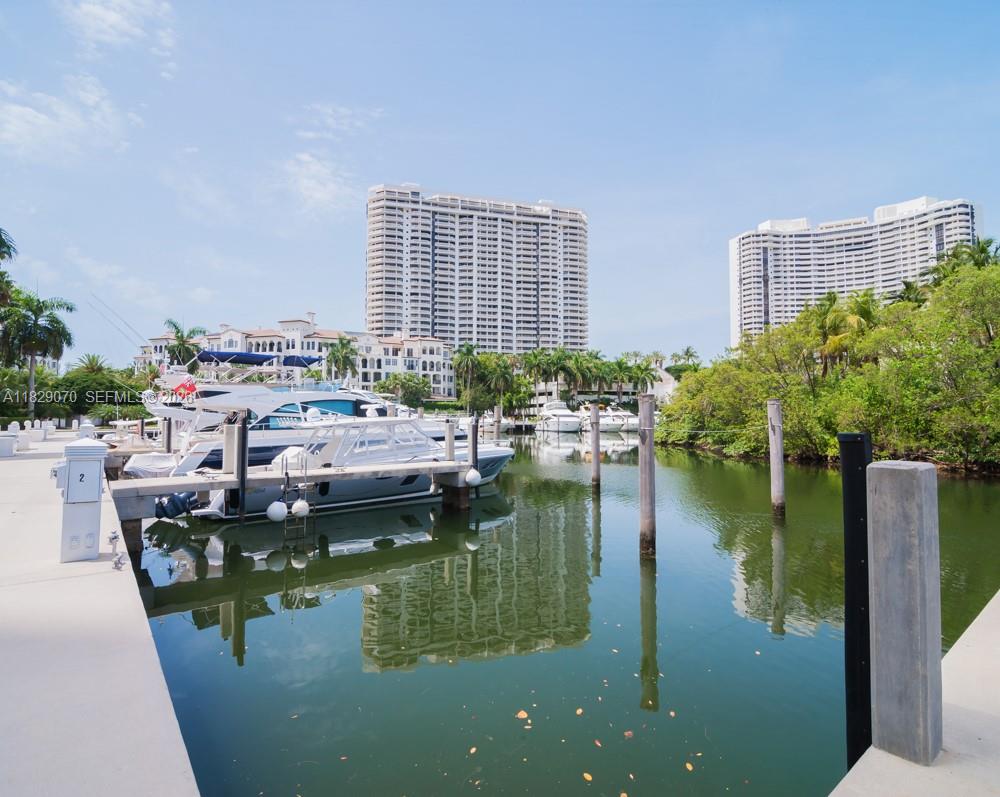 3700 Island Boulevard