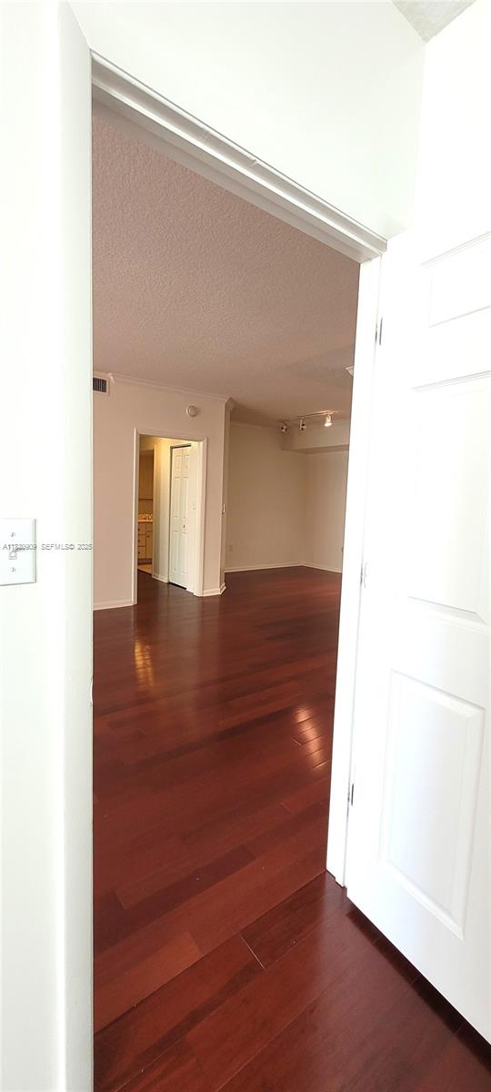 2000 N Bayshore Drive