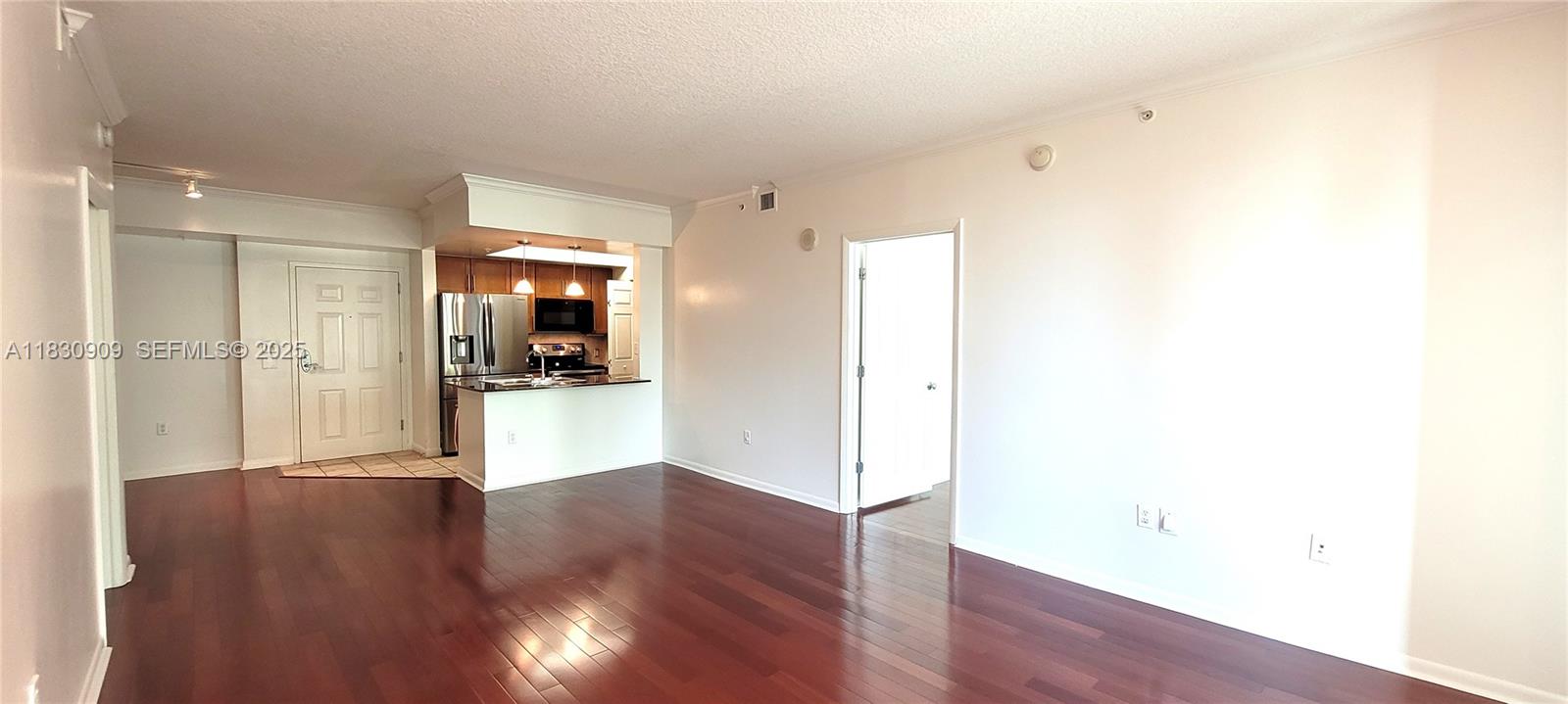2000 N Bayshore Drive