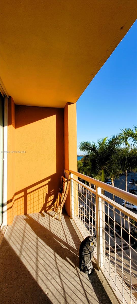 2000 N Bayshore Drive
