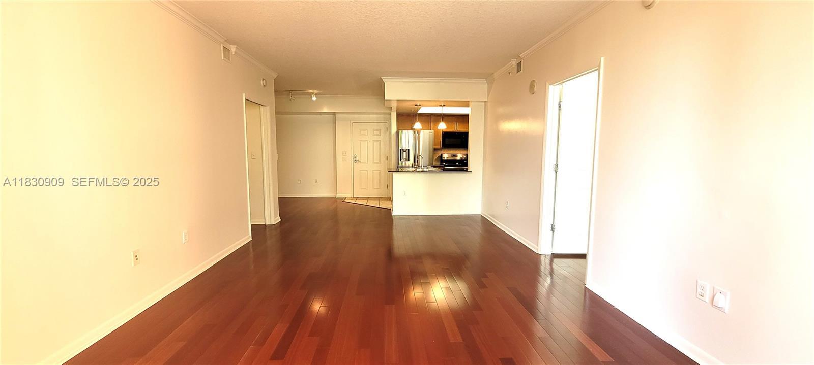 2000 N Bayshore Drive