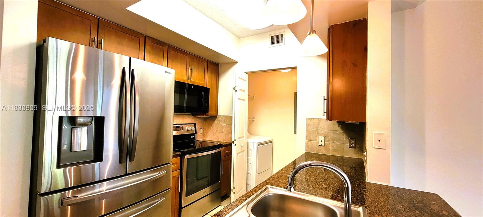 2000 N Bayshore Drive