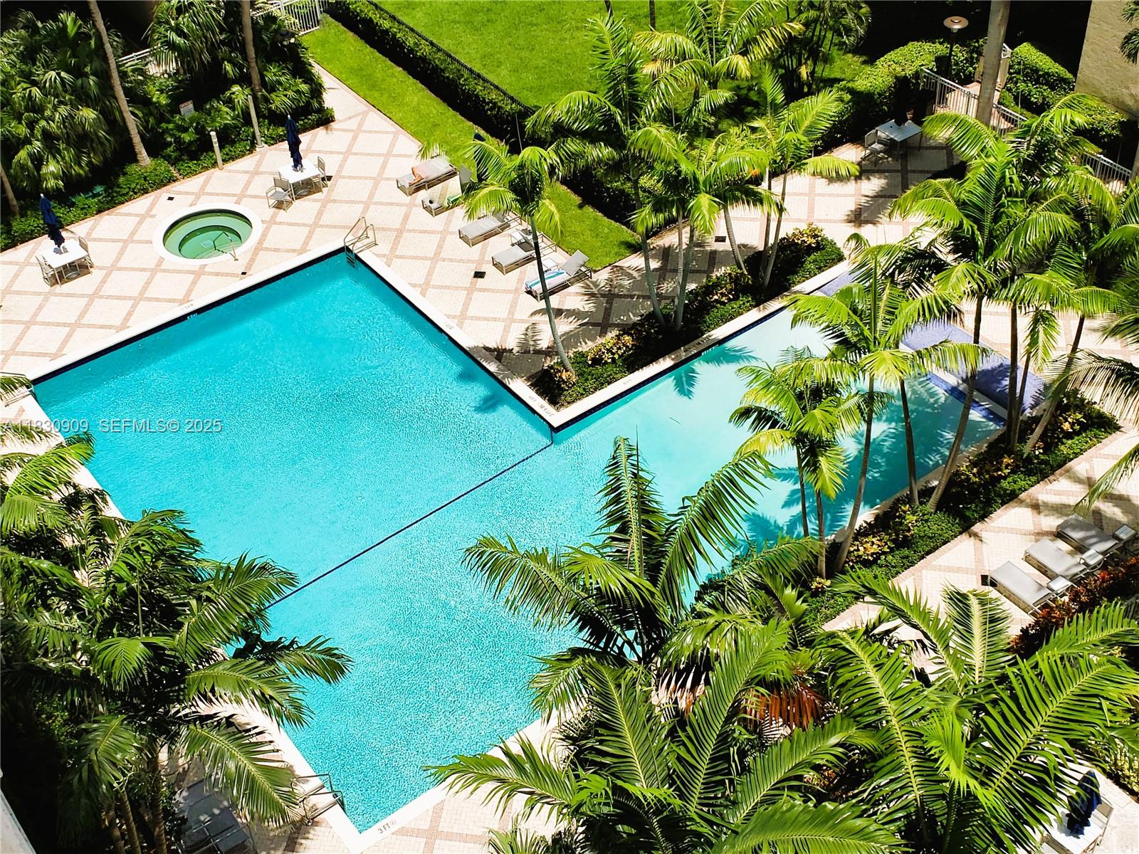 2000 N Bayshore Drive