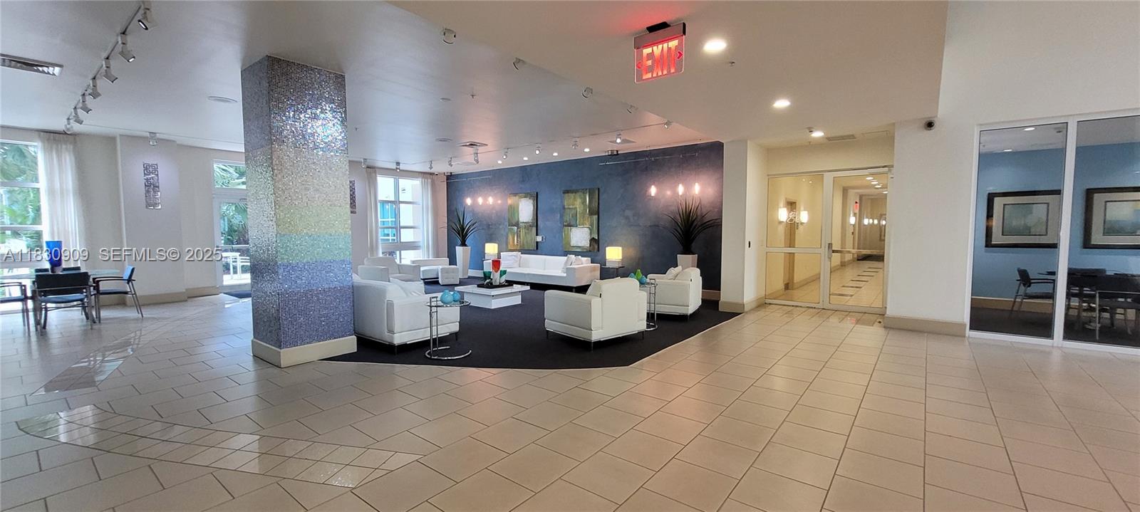 2000 N Bayshore Drive