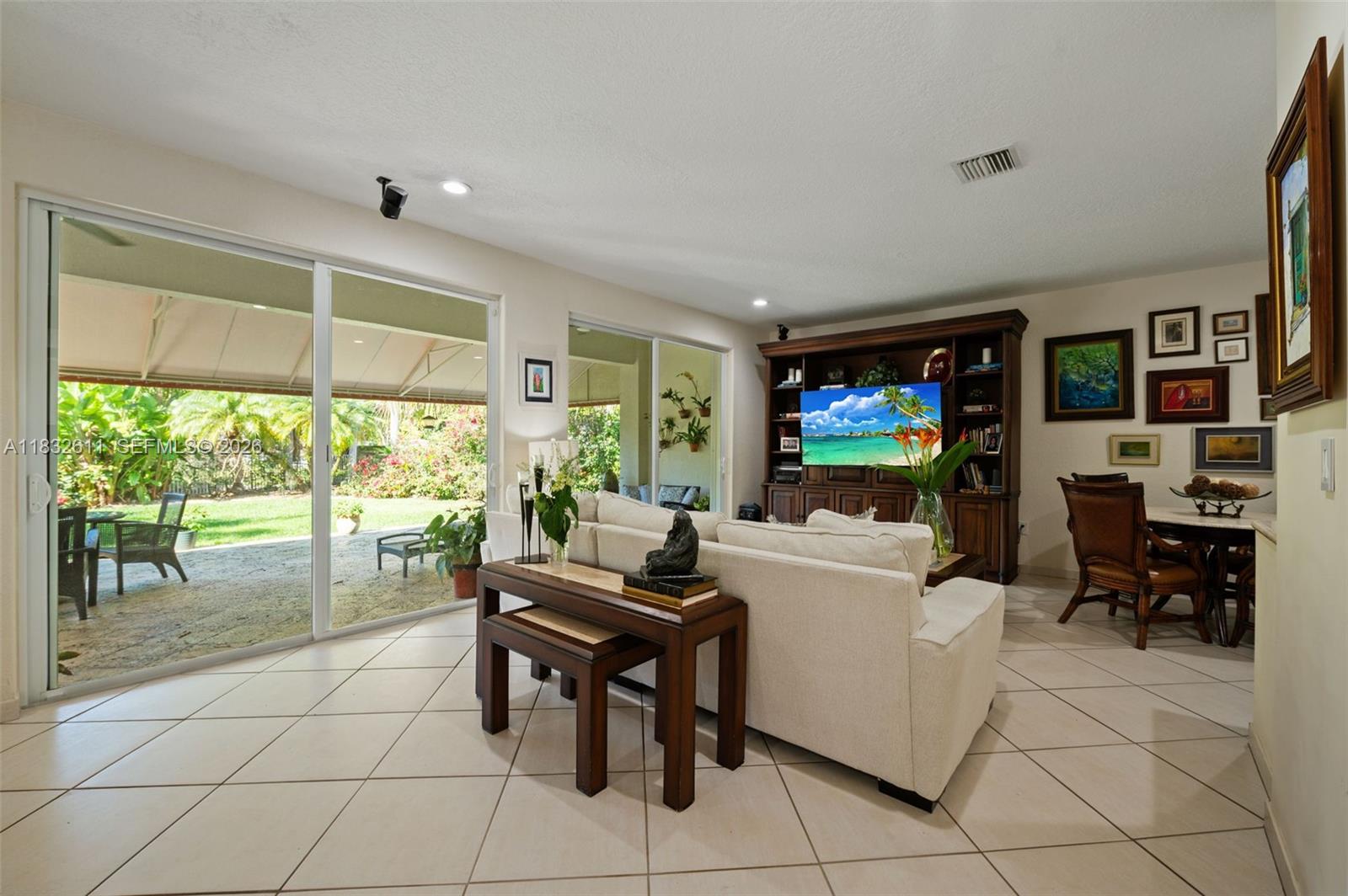 5194 NW 106th Avenue gallery image #16