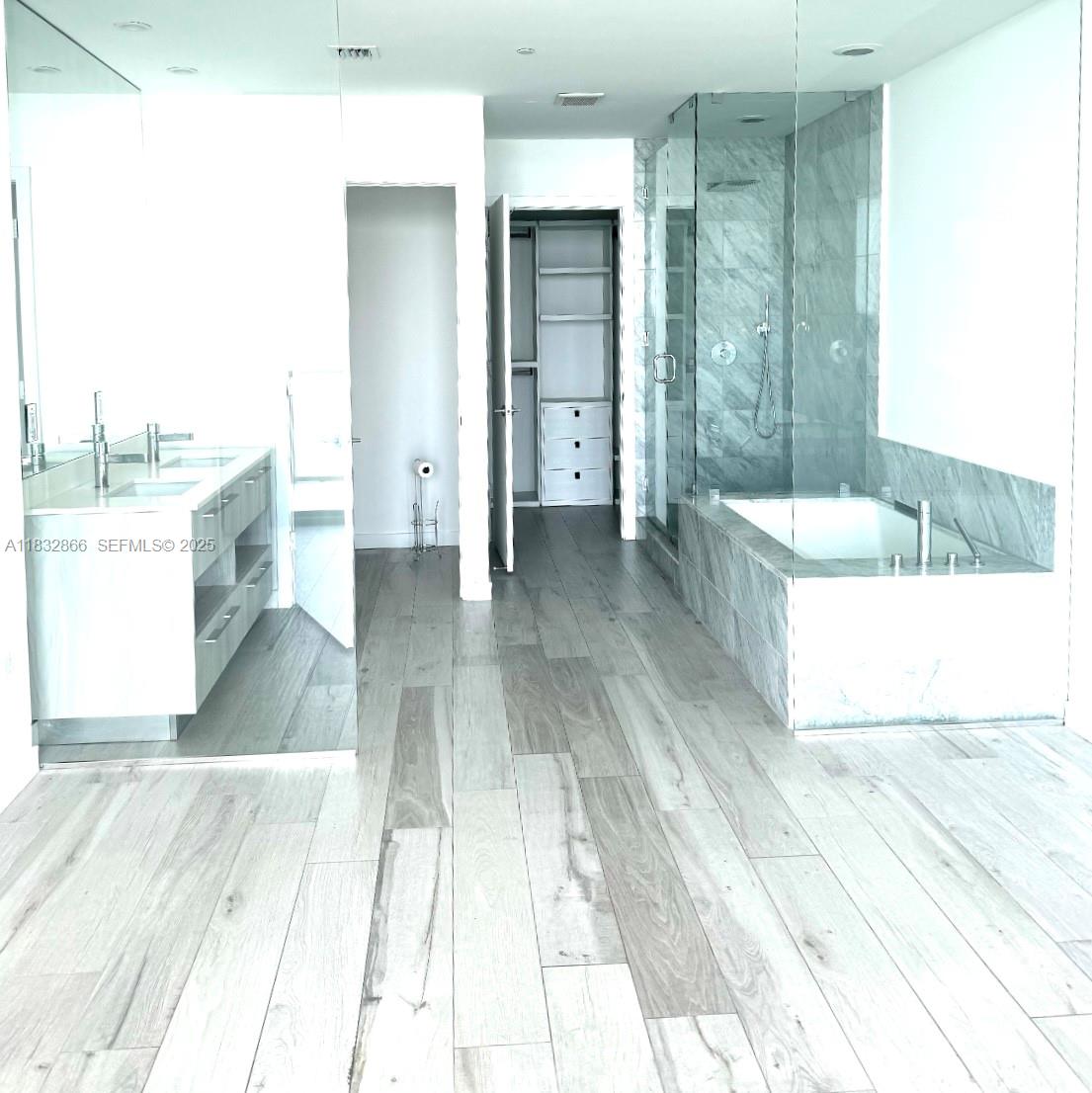 480 NE 31st Street