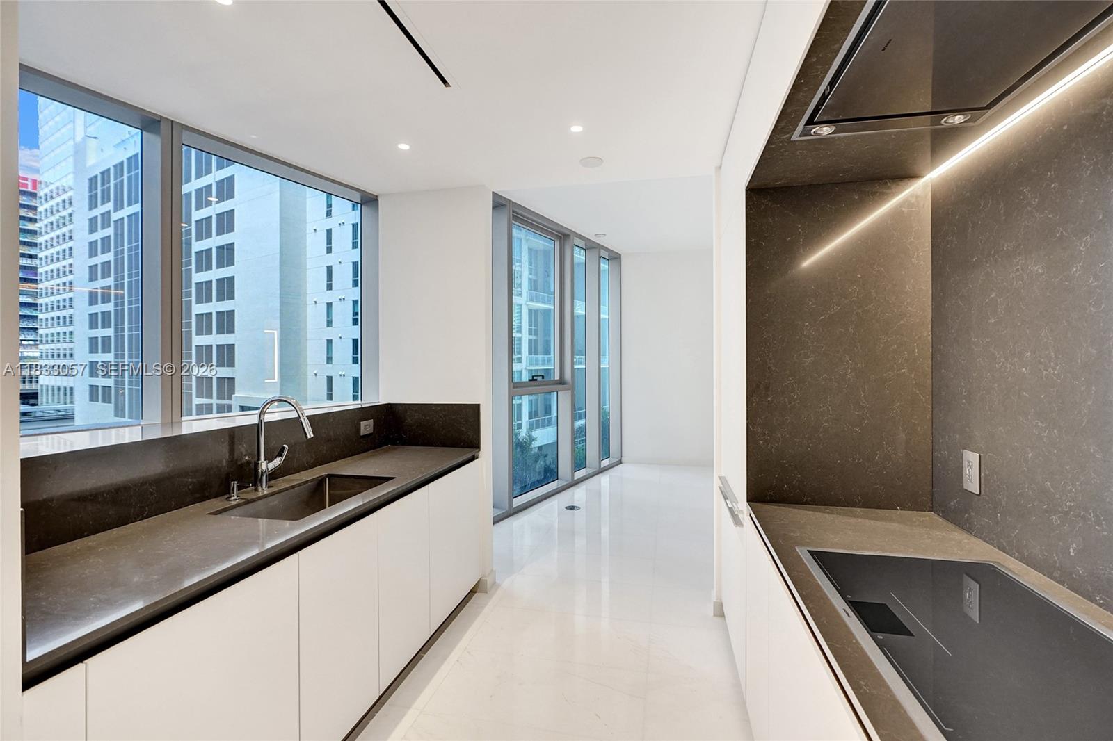 300 Biscayne Blvd Way
