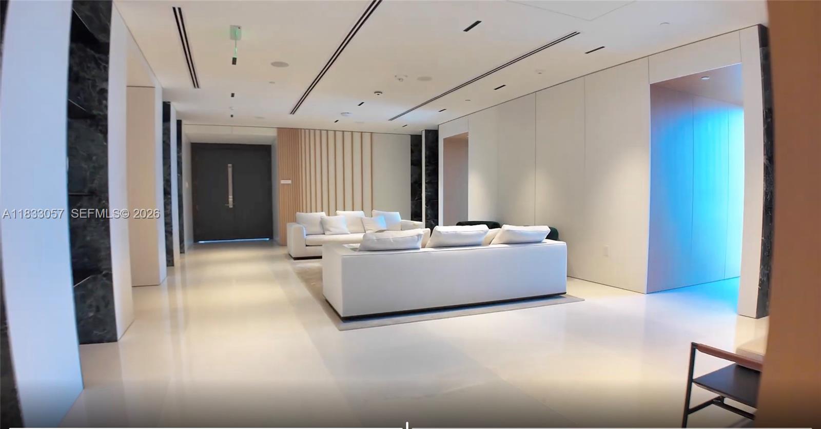 300 Biscayne Blvd Way