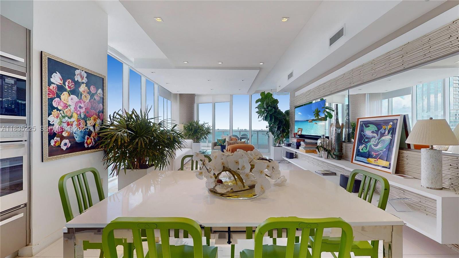 2020 N Bayshore Drive