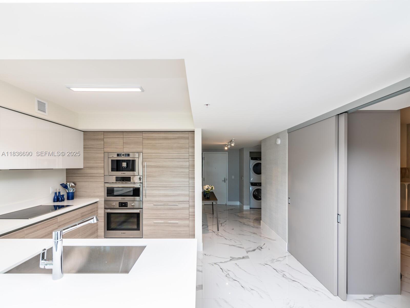 300 Sunny Isles Boulevard