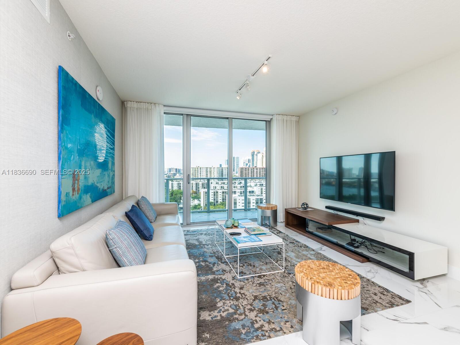 300 Sunny Isles Boulevard