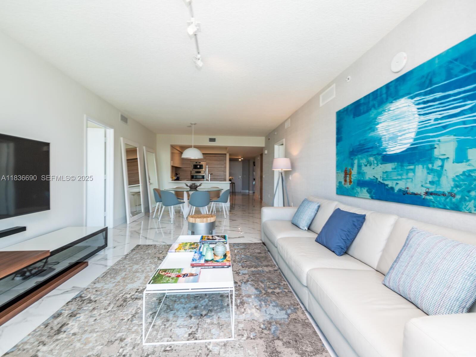 300 Sunny Isles Boulevard