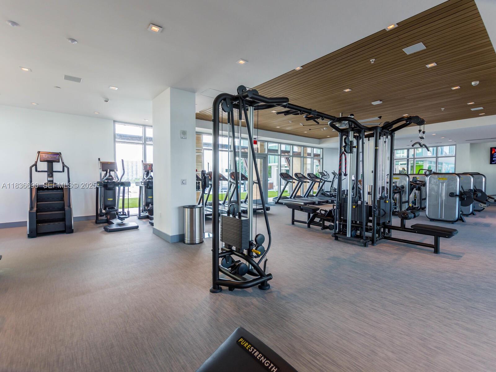 300 Sunny Isles Boulevard