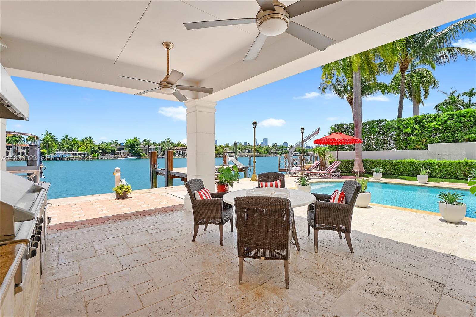 66 S Hibiscus Drive