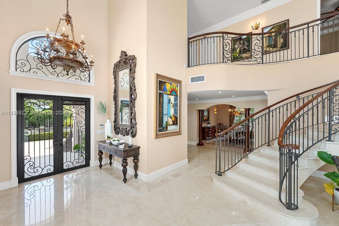 66 S Hibiscus Drive