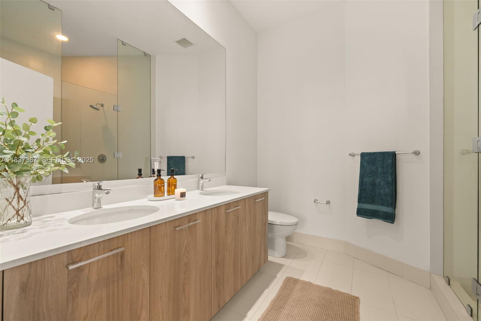 501 NE 31st Street