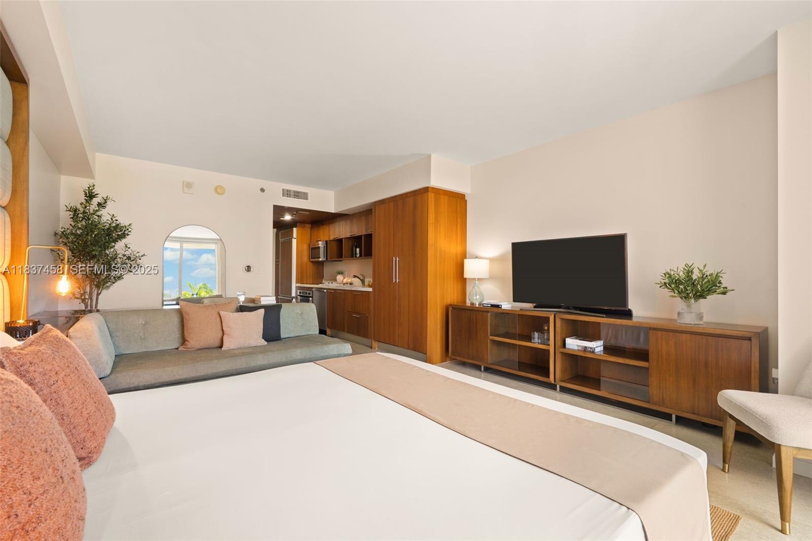 50 Biscayne Boulevard
