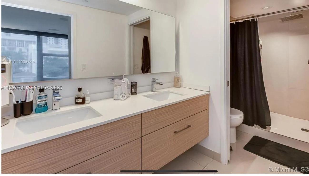 600 NE 27th Street