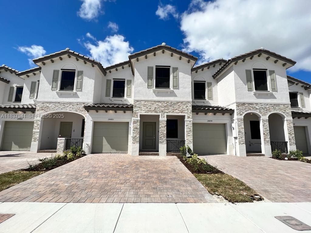 24480 SW 119th Place