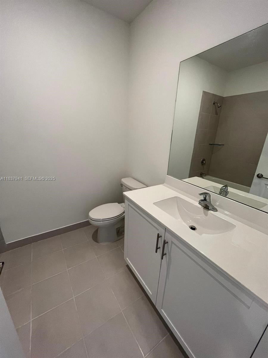 24480 SW 119th Place