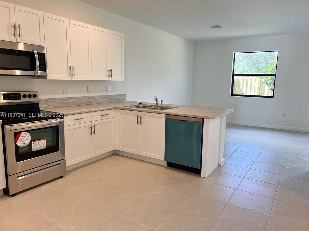 24480 SW 119th Place