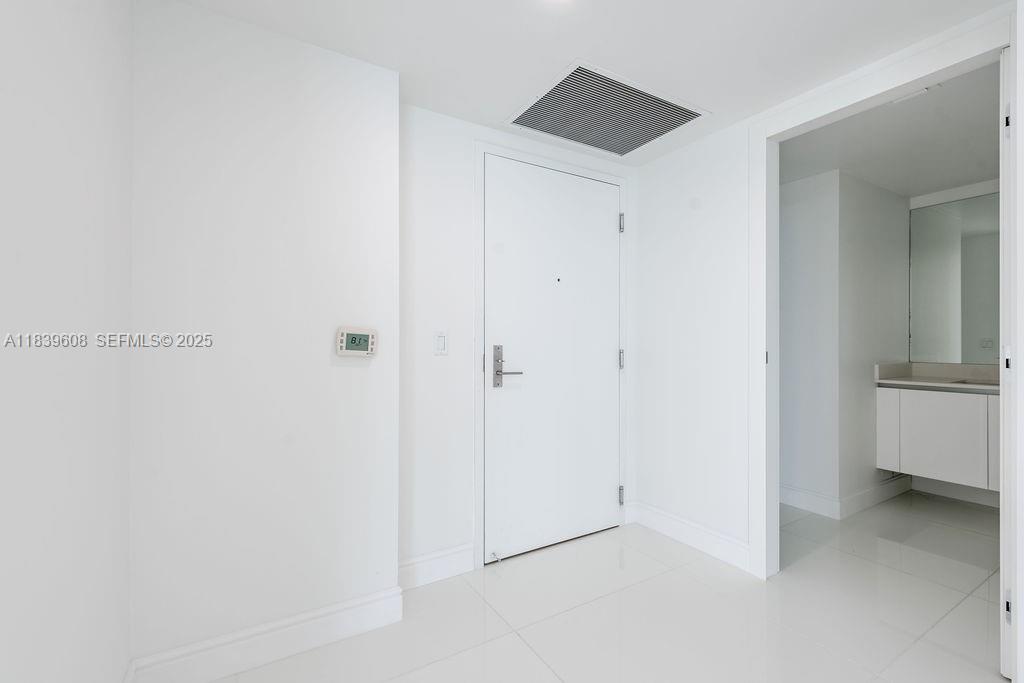 300 Sunny Isles Boulevard