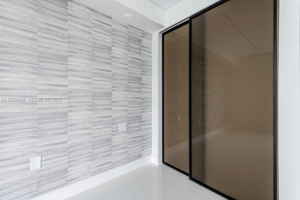 300 Sunny Isles Boulevard