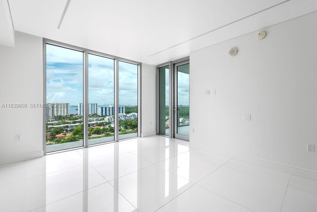 300 Sunny Isles Boulevard